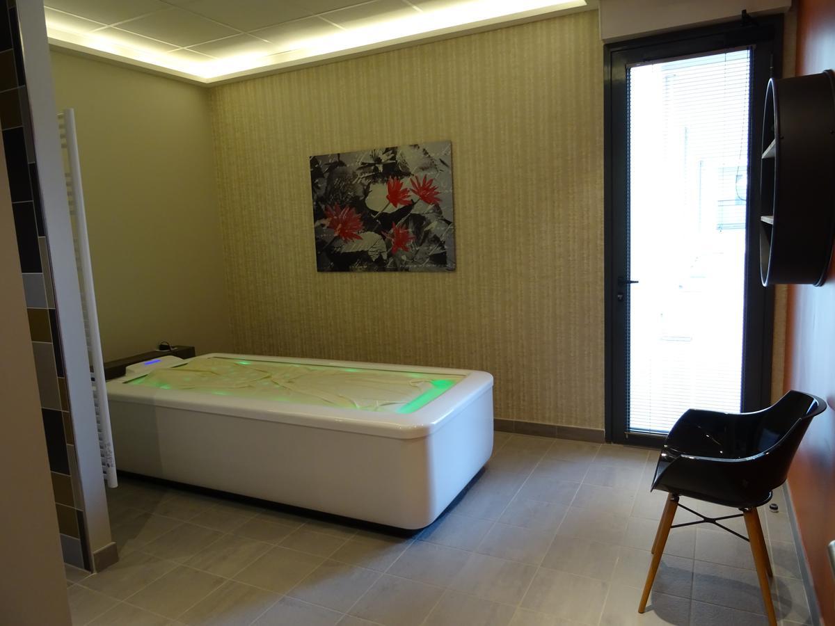 Domitys L'Art Du Temps Aparthotel Besançon Buitenkant foto